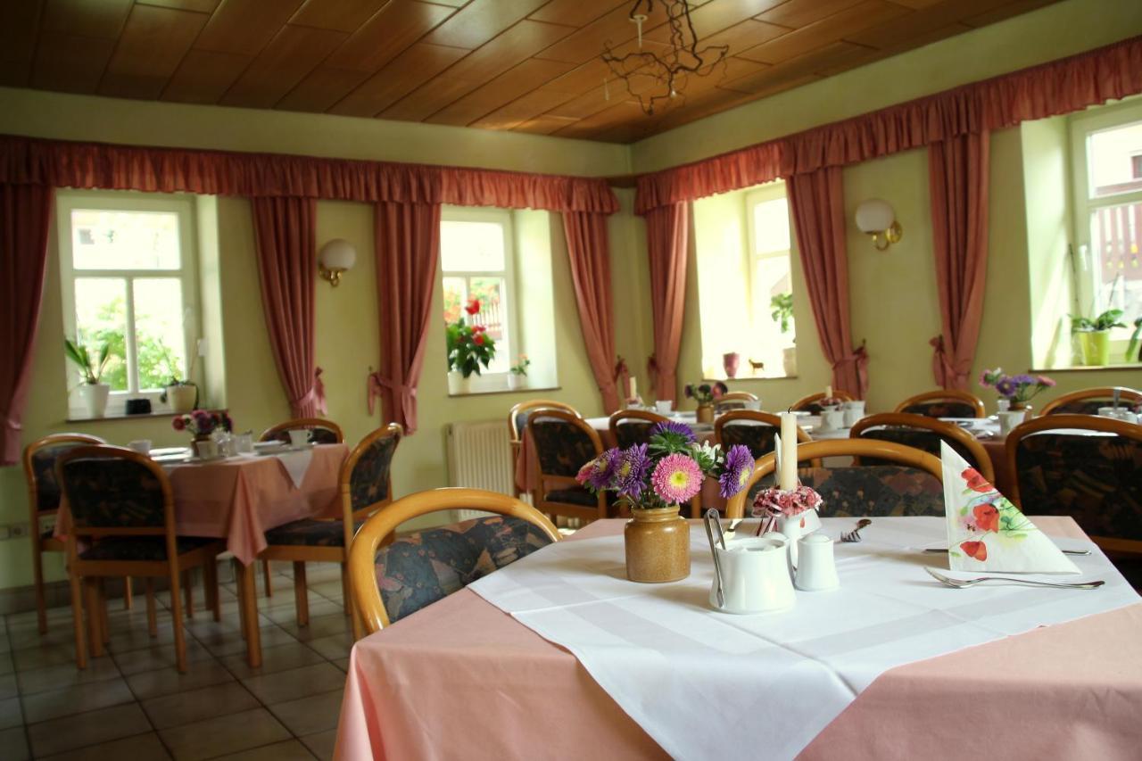 Pension Lindenhof Kromsdorf Exteriör bild